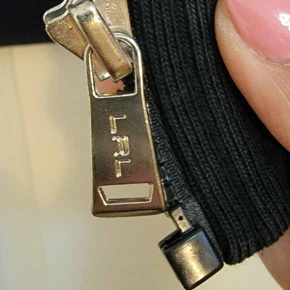 Ladies Jacket - Picture 2 of 11